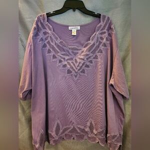 Silhouettes women's 4x purple top
